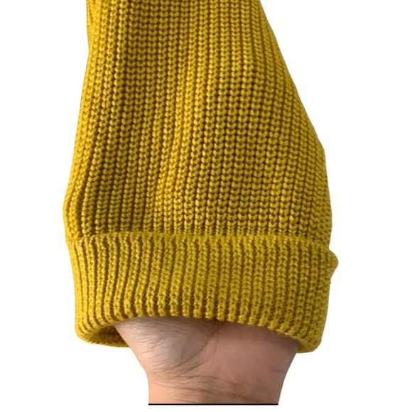 Women's yellow-mustard-knit-high low hem- sweater Sz Large - Picture 3 of 6